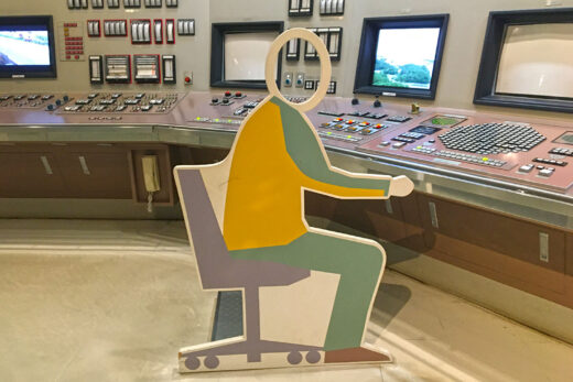 原子力館の発電オペレーター顔出しパネル接写